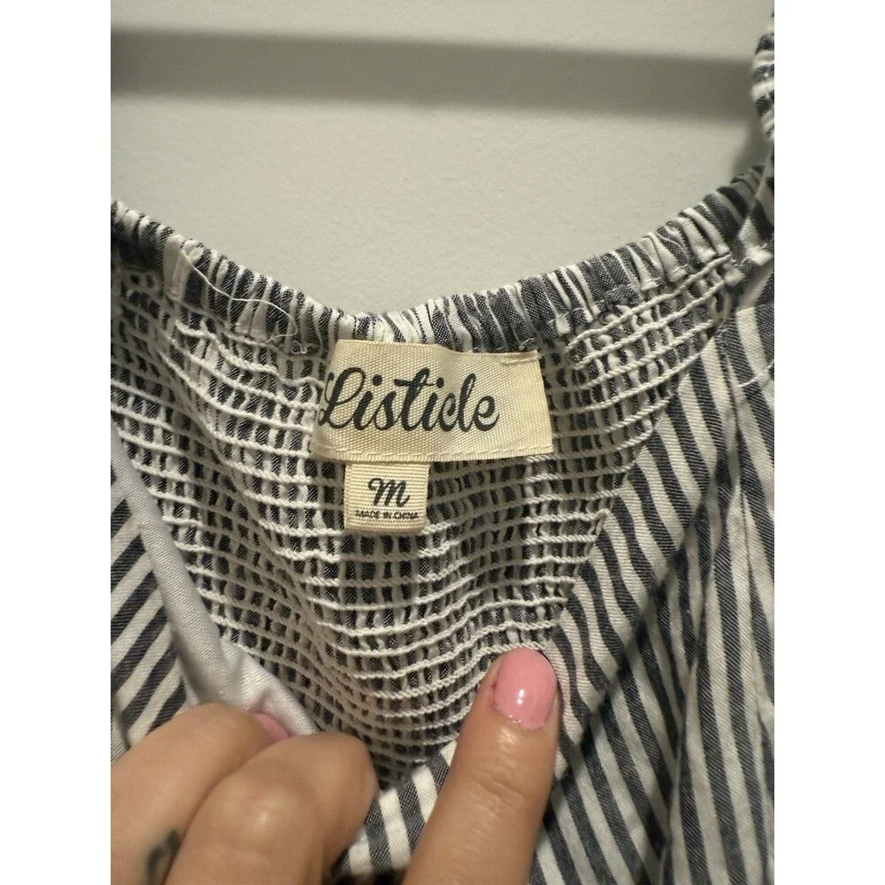 Gray & White Pinstripe Dress Size Medium Seersucker Ruffled Straps Ruched Back - Picture 4 of 9